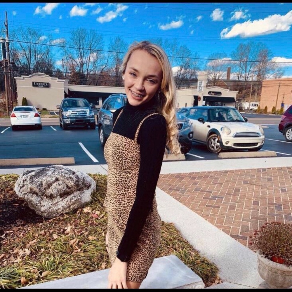 Meet your Posher, Taegan